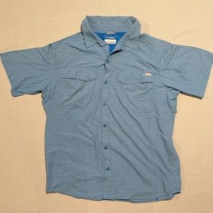 Men’s Columbia Blue Short Sleeve Button Up Casual Shirt
